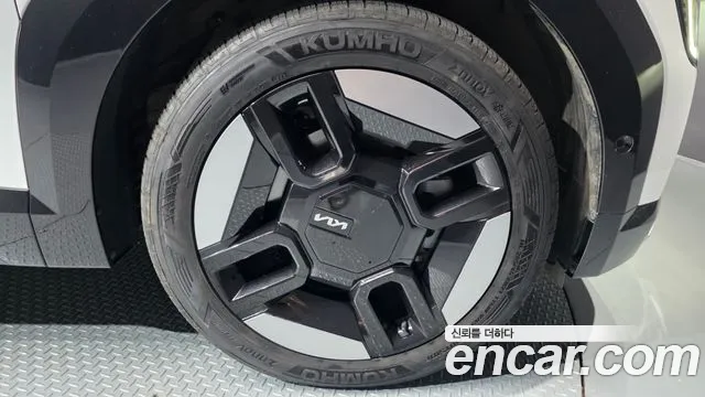 Kia EV9 2023 thumb 5