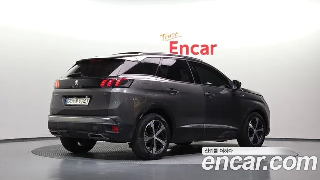 Peugeot 3008 2021 thumb 2