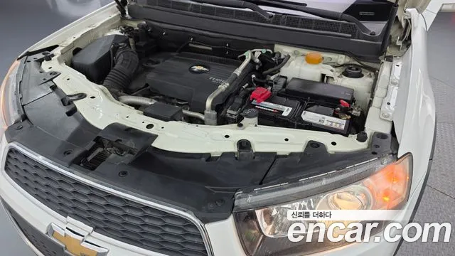 ChevroletGMDaewoo Captiva 2013 thumb 6