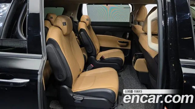 Kia Carnival 2022 thumb 12