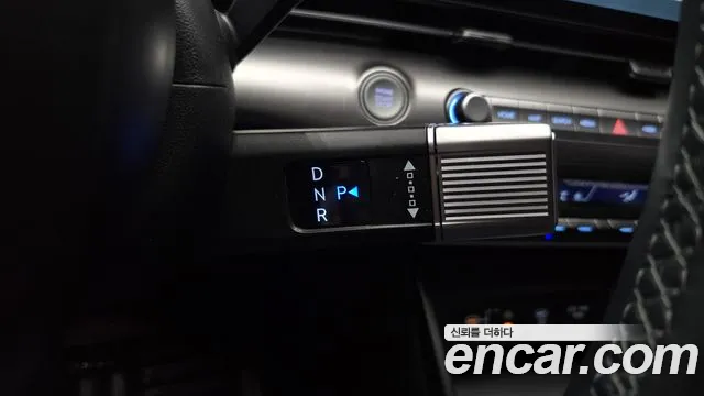 Hyundai Kona 2023 thumb 9
