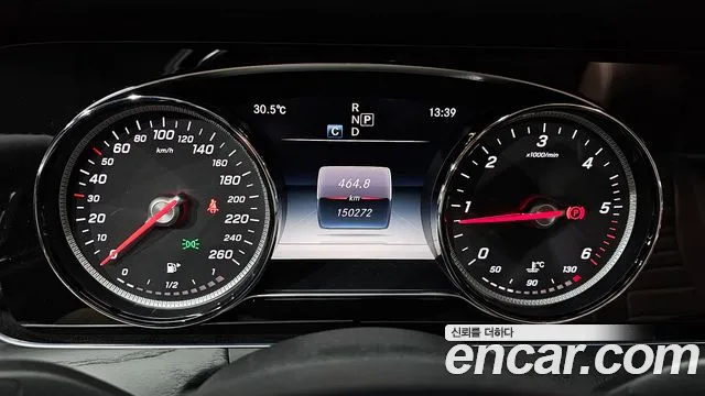 Mercedes-Benz E-Класс 2017 thumb 8