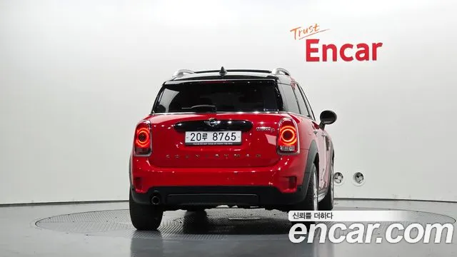 MINI Countryman 2017 thumb 3
