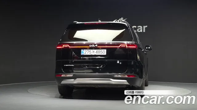 Kia Carnival 2022 thumb 3