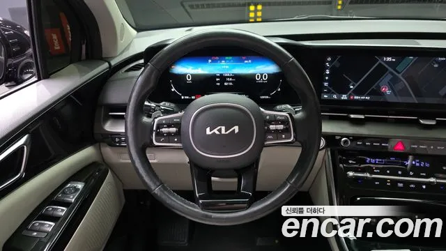 Kia Carnival 2022 thumb 12