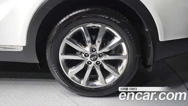 Kia Sorento 2015 thumb 4