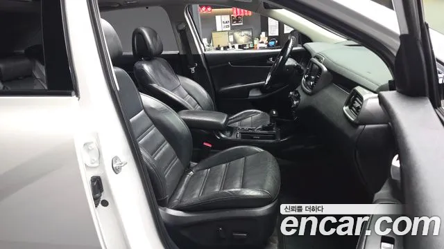 Kia Sorento 2015 thumb 10