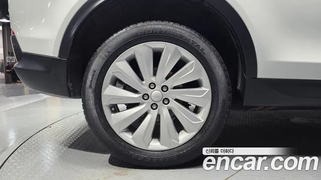 Land Rover Discovery Sport 2020 thumb 5