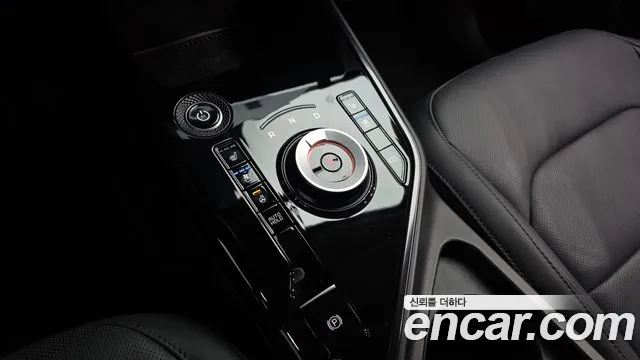 Kia Niro 2023 thumb 8
