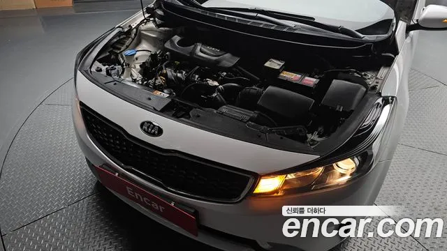 Kia K3 2016 thumb 5