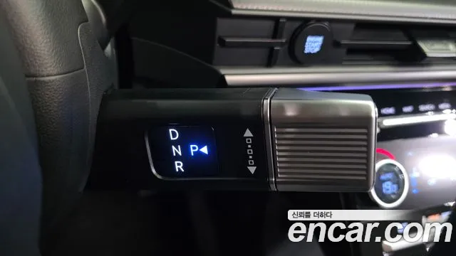 Hyundai Santa Fe 2024 thumb 9