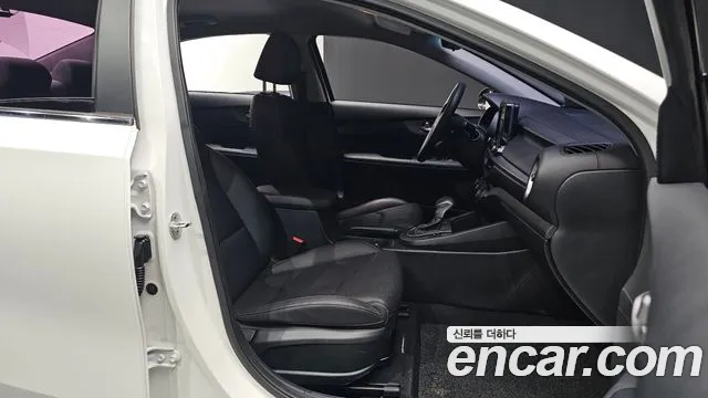 Kia K3 2019 thumb 10