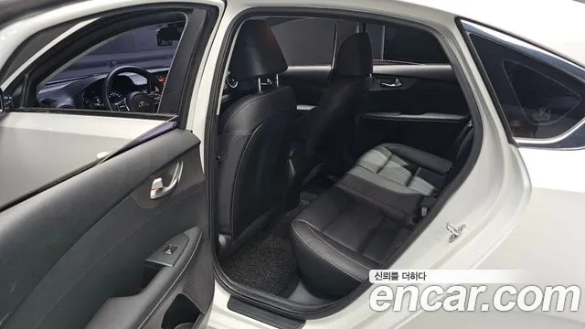 Kia K3 2019 thumb 12
