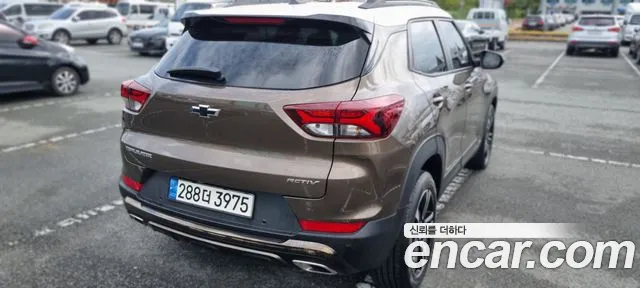 ChevroletGMDaewoo TrailBlazer 2021 thumb 2