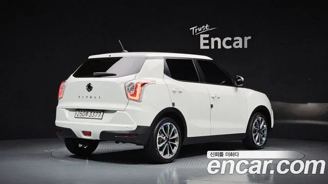 KG_Mobility_Ssangyong TIBOLI 2017 thumb 2