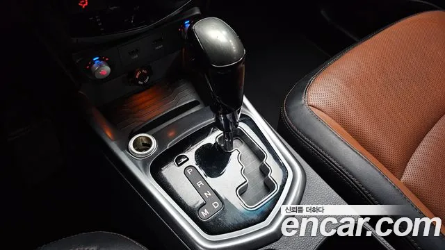 KG_Mobility_Ssangyong TIBOLI 2017 thumb 9