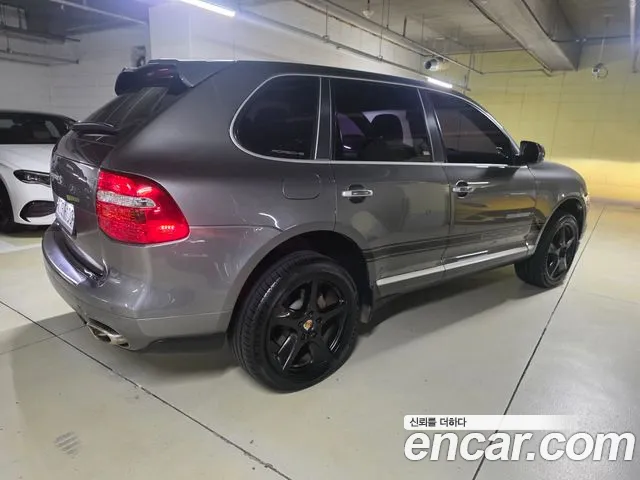 Porsche Cayenne 2009 thumb 2