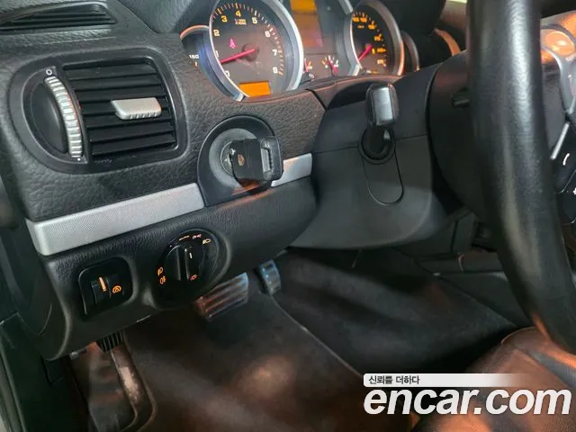 Porsche Cayenne 2009 thumb 10