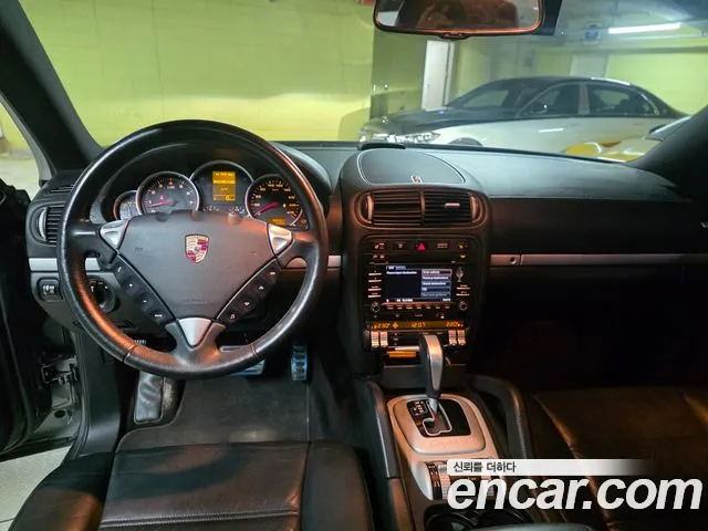 Porsche Cayenne 2009 thumb 11