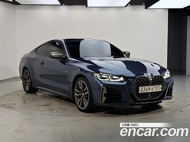 BMW 4-Series 2021 thumb 2