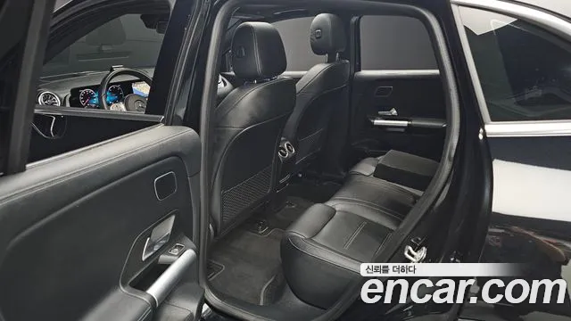 Mercedes-Benz EQA 2023 thumb 11