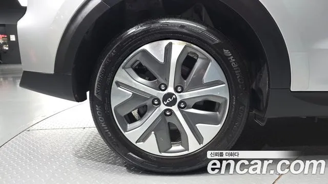 Kia Niro 2022 thumb 4