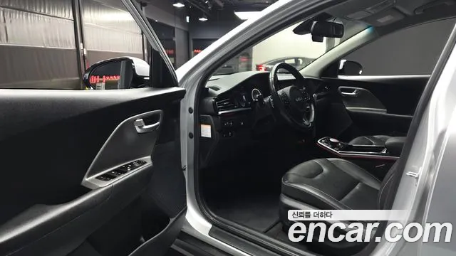 Kia Niro 2022 thumb 9