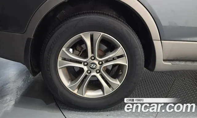 Hyundai Veracruz 2013 thumb 5