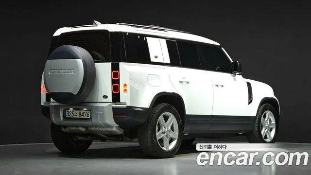 Land Rover Defender 2020 thumb 2
