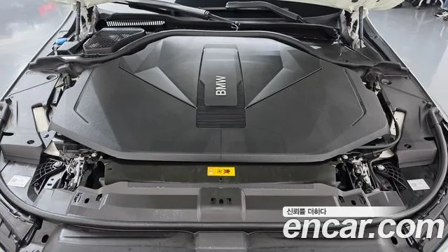 BMW i5 2024 thumb 6