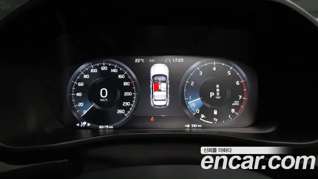 Volvo XC40 2022 thumb 7
