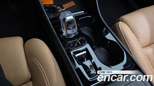 Volvo XC40 2022 thumb 8