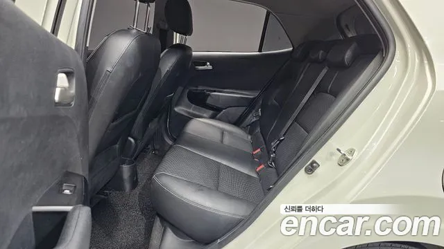 Kia Morning 2018 thumb 11