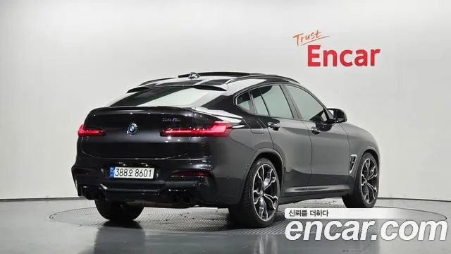 BMW X4M 2019 thumb 2