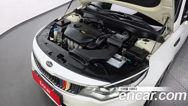 Kia K5 2017 thumb 6