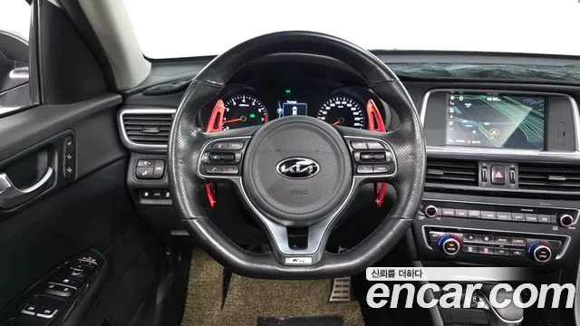 Kia K5 2017 thumb 12