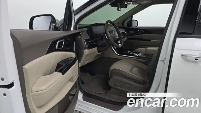Kia Carnival 2022 thumb 10