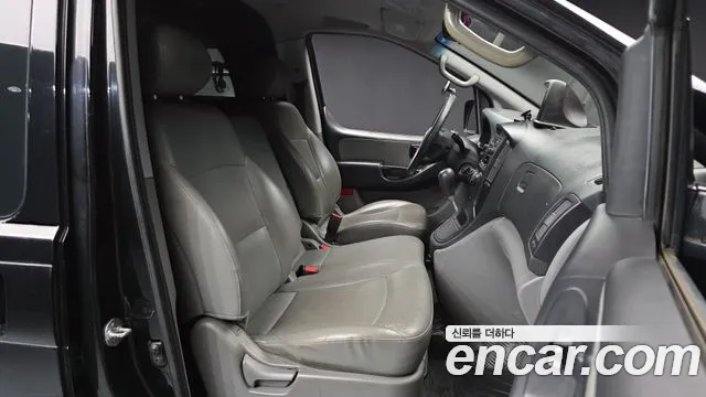Hyundai Starex 2013 thumb 11