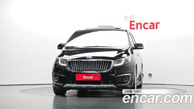 Kia Carnival 2017 thumb 2