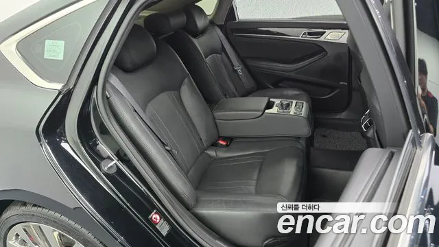 Genesis G80 2016 thumb 11