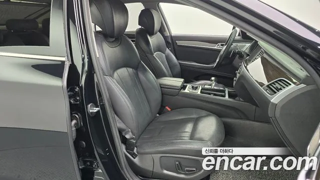 Genesis G80 2016 thumb 12
