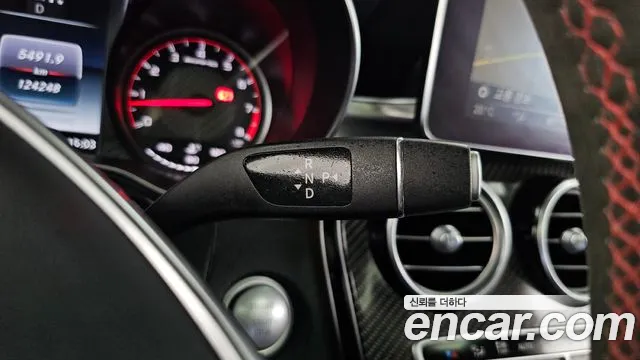 Mercedes-Benz GLC 2018 thumb 9