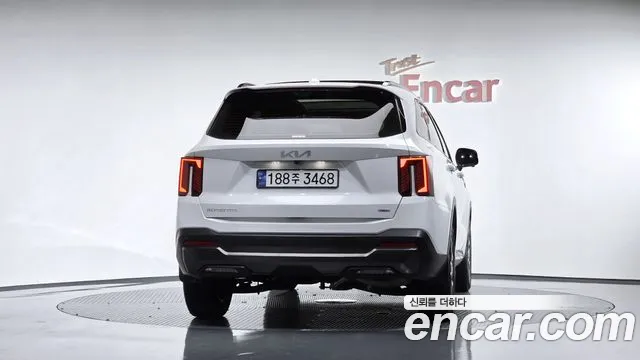 Kia Sorento 2025 thumb 4