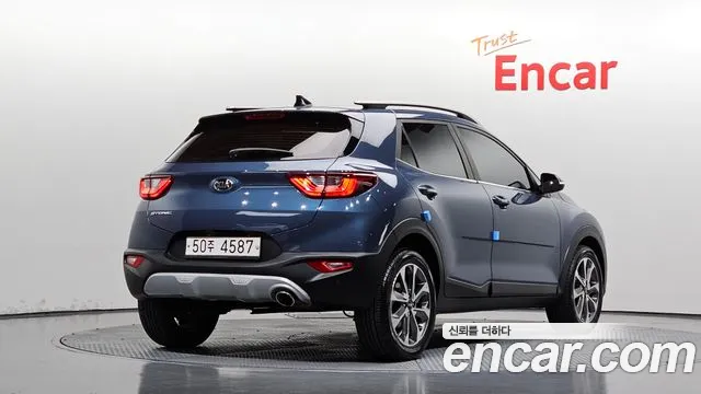Kia Stonic 2018 thumb 2