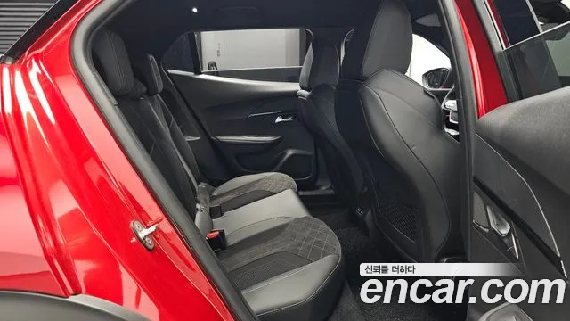 Peugeot 2008 2023 thumb 10