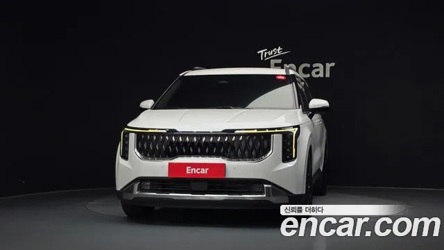 Kia Carnival 2024 thumb 3