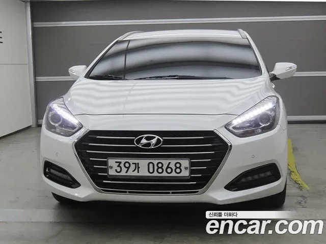 Hyundai i40 2016 thumb 2