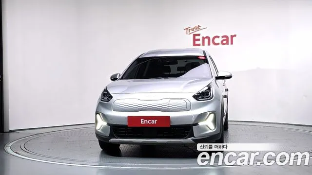 Kia Niro 2022 thumb 3
