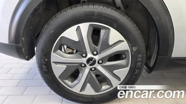 Kia Niro 2022 thumb 5