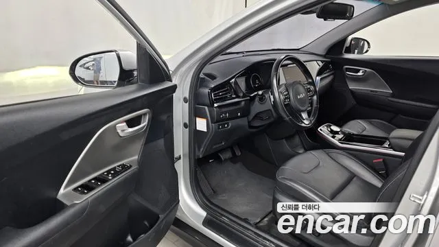 Kia Niro 2022 thumb 10